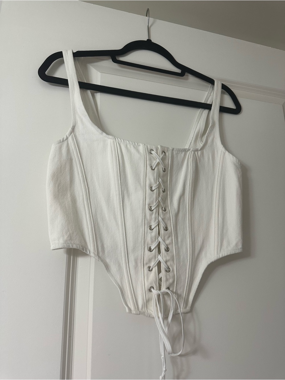 White Fox | White Lace-Up Corset Tank Top